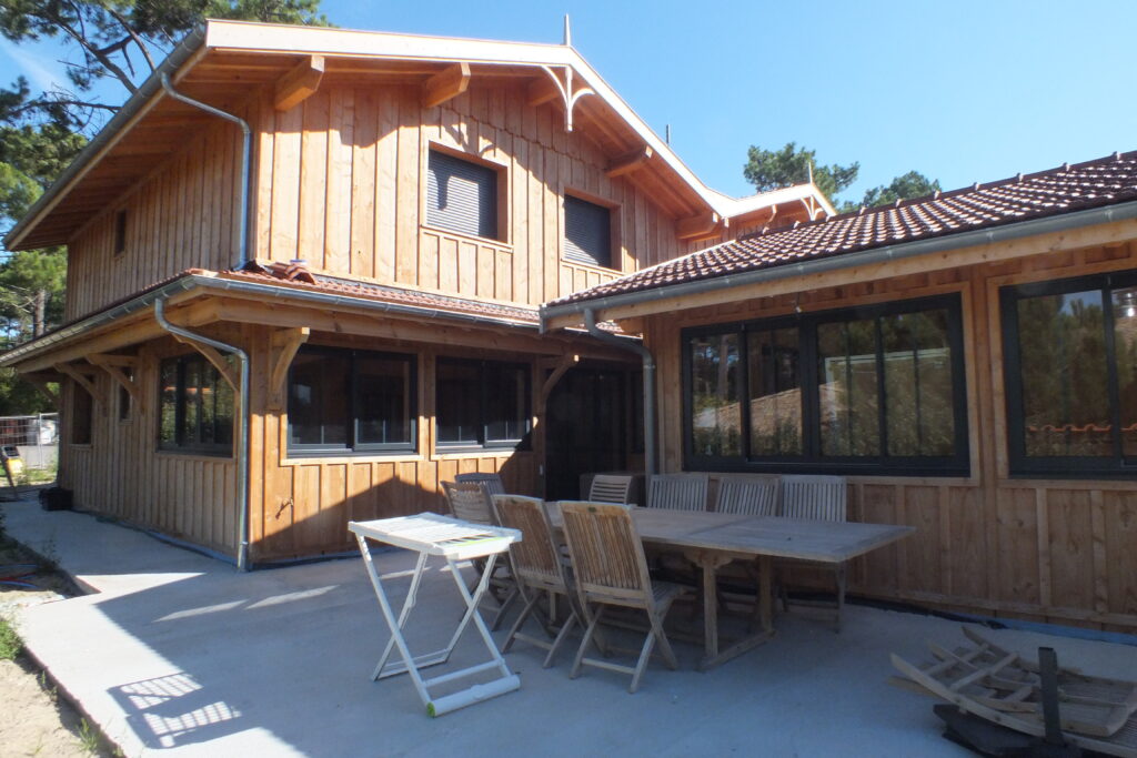 Maisons neuves 10 vue extérieure sur patio