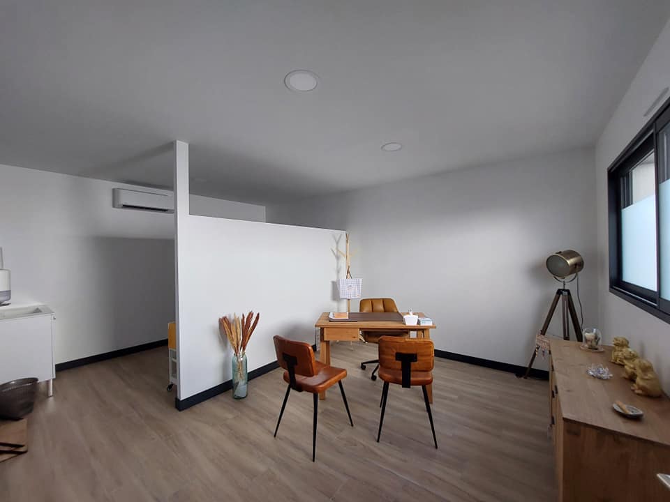 Maisons neuves 338006379 1824537607932797 4970069354067310128 n