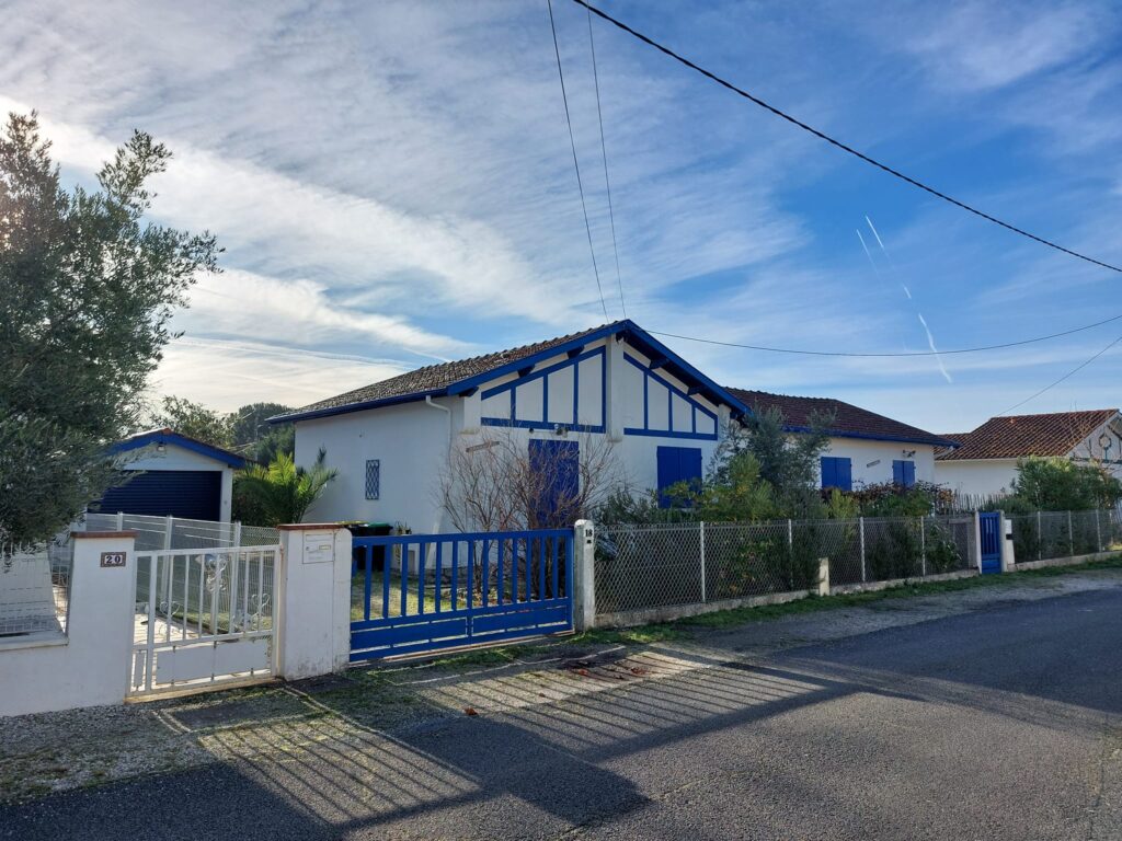 Rénovation transformation 426383007 10228426757606739 4845559176945804288 n
